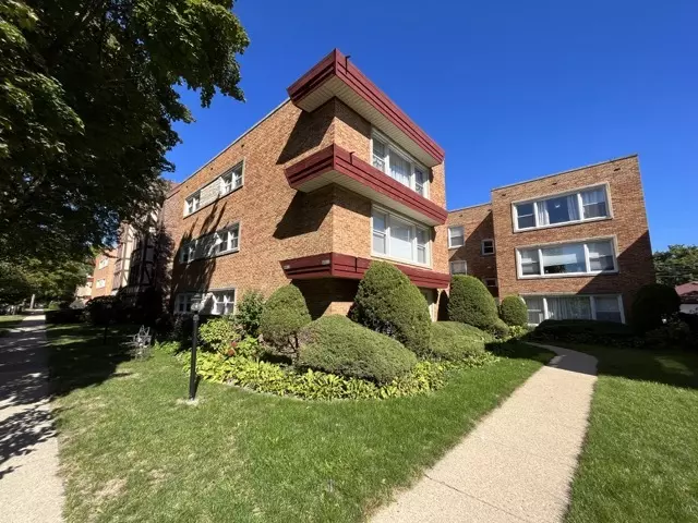 Skokie, IL 60076,8031 Kenton AVE #2N