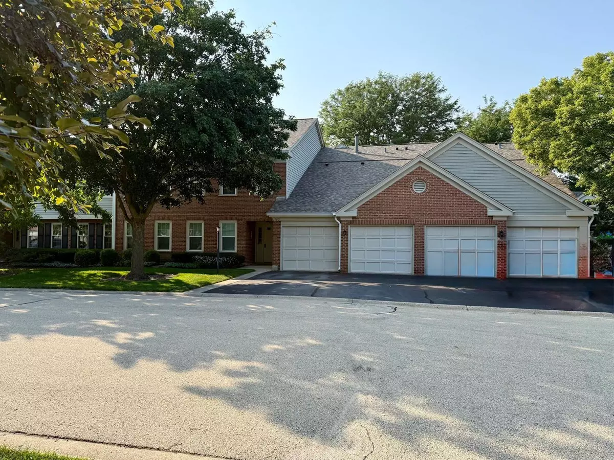 Wheeling, IL 60090,1602 Hadley CT #D2