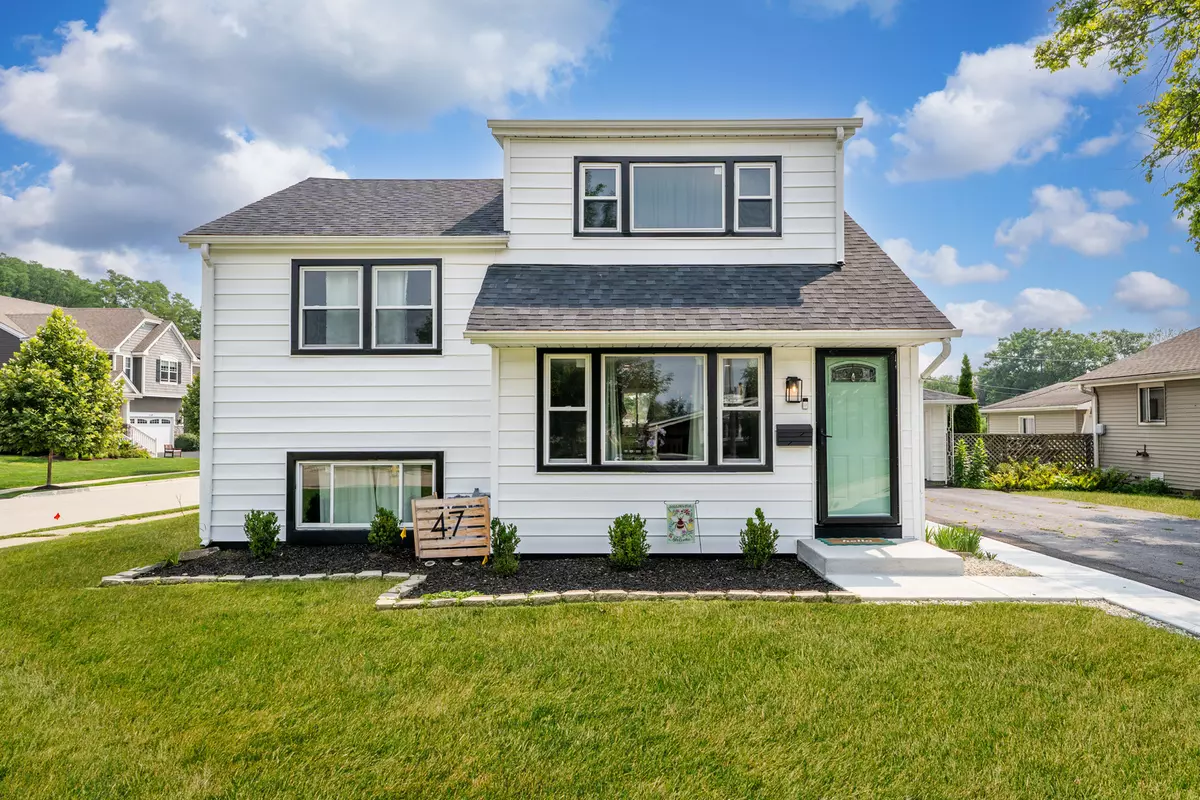 Lombard, IL 60148,47 N Craig PL