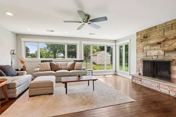 Huntley, IL 60142,10512 Cindy Jo AVE