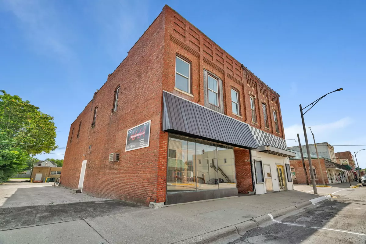 Seneca, IL 61360,304 N Main ST