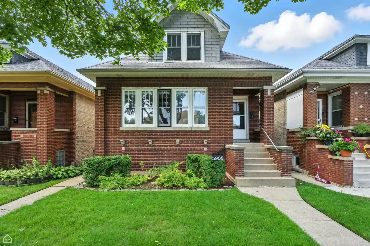 Chicago, IL 60659,5932 N Talman AVE