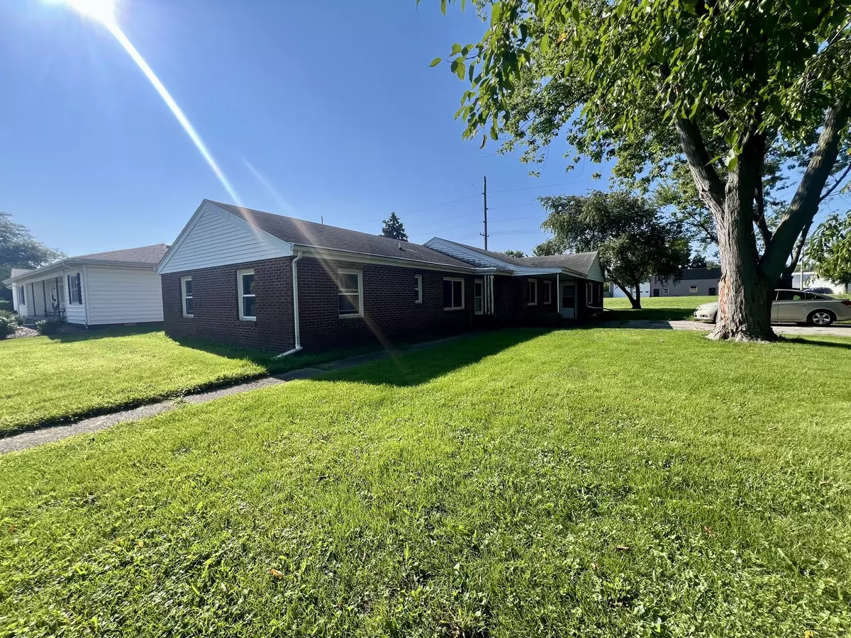 Rantoul, IL 61866,502 N Century BLVD