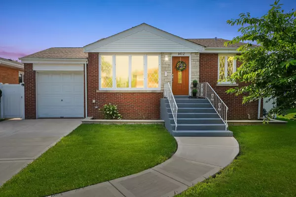 Westchester, IL 60154,1412 Balmoral AVE