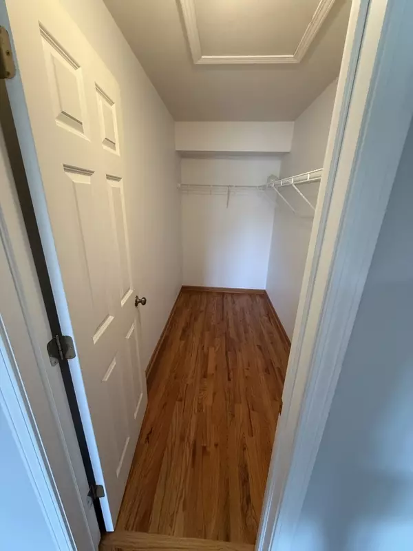 Naperville, IL 60564,Address not disclosed