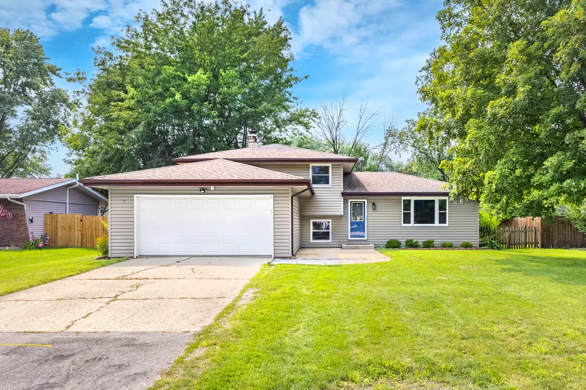 Shorewood, IL 60404,607 Parkshore DR