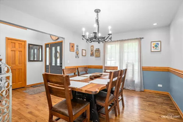 Lake Holiday, IL 60548,925 Suzy ST