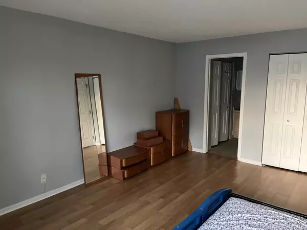Buffalo Grove, IL 60089,1272 Ranchview CT #1272