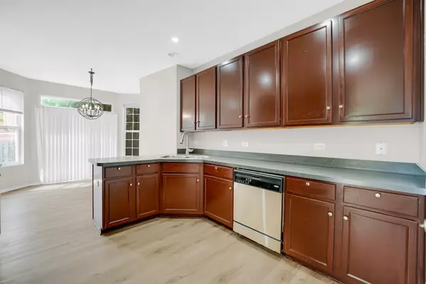 Plainfield, IL 60586,4914 Montauk DR