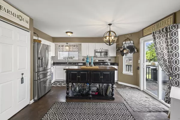South Elgin, IL 60177,1436 Marleigh LN