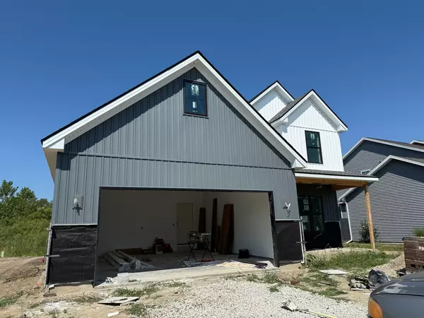 407 Harpers Ferry, Savoy, IL 61874