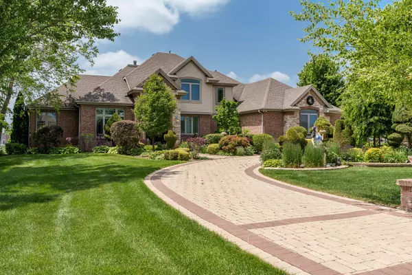 128 Titleist TRL, Poplar Grove, IL 61065