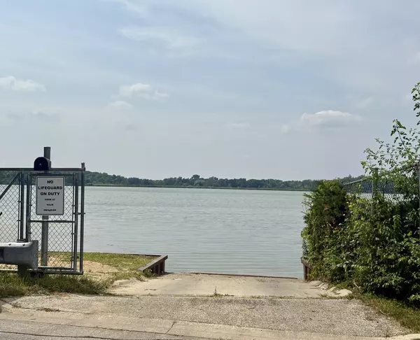 Round Lake Beach, IL 60073,24684 W Lake Shore DR