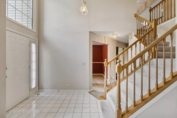 Crystal Lake, IL 60014,1420 Trailwood DR