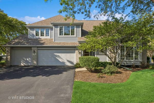 1 Pebble Beach CT, Lake In The Hills, IL 60156