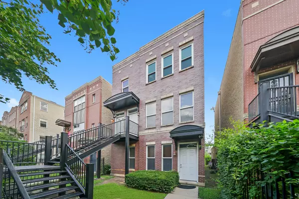 Chicago, IL 60612,2432 W Harrison ST #3