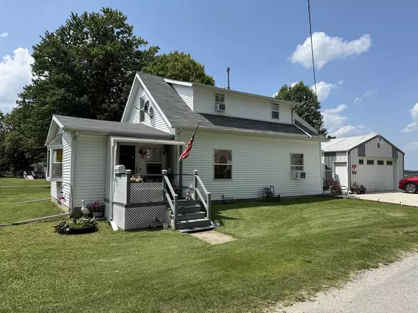 512 Washington ST, Donovan, IL 60931