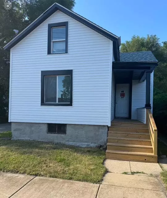 Aurora, IL 60505,608 Front ST