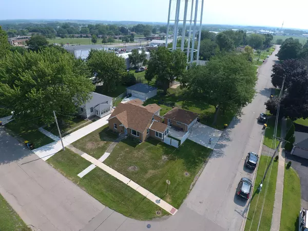 828 Prospect ST, Belvidere, IL 61008