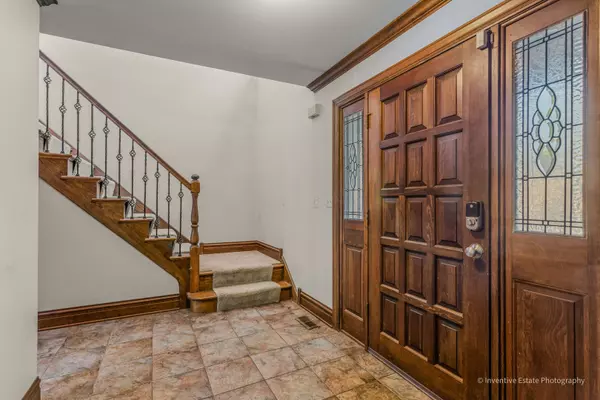 Naperville, IL 60565,710 Alexandria DR