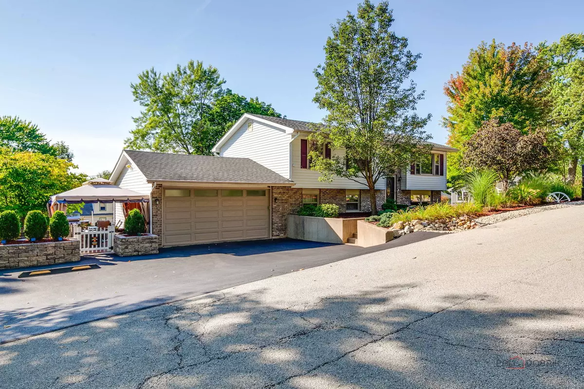 Round Lake Heights, IL 60073,24731 W Orchard PL