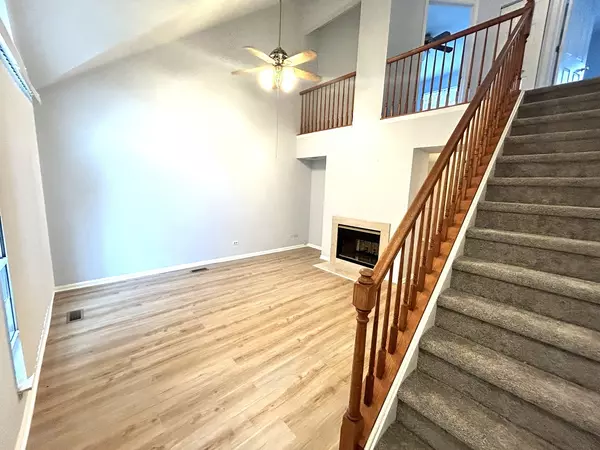 Gurnee, IL 60031,30 Lancaster CIR