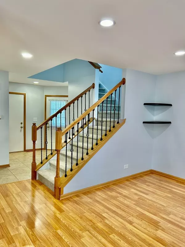 Aurora, IL 60502,2349 Stoughton CIR