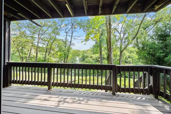 Lisle, IL 60532,5515 Lakeside DR #1D
