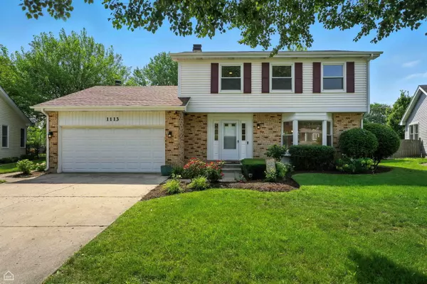 1113 Lockwood DR, Buffalo Grove, IL 60089