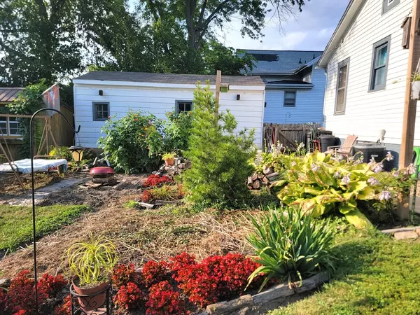 Bloomington, IL 61701,1405 S Center ST