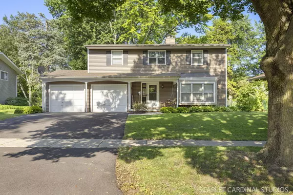 531 S 13th ST, St. Charles, IL 60174