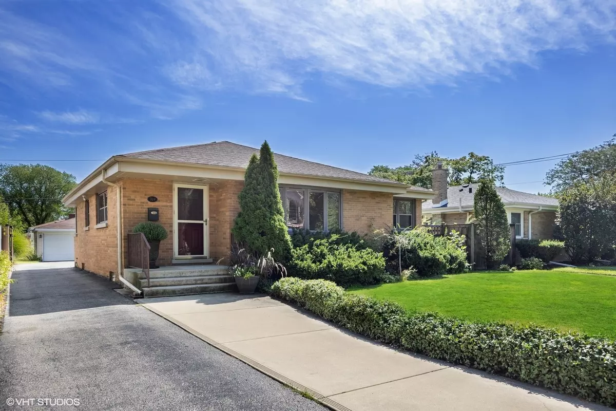 Elmhurst, IL 60126,769 S FAIRVIEW AVE