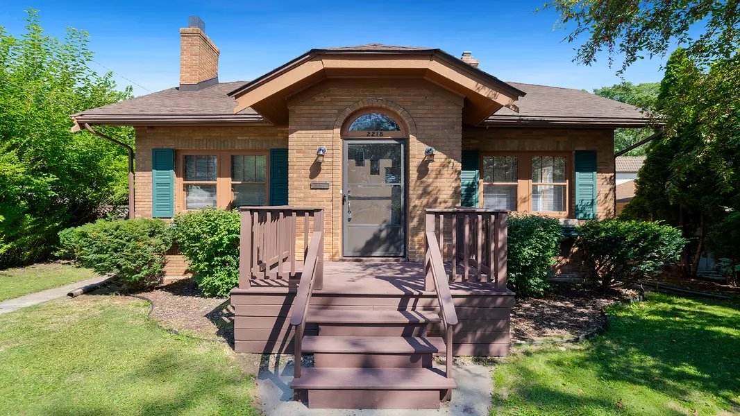 2218 Crosby ST, Rockford, IL 61107