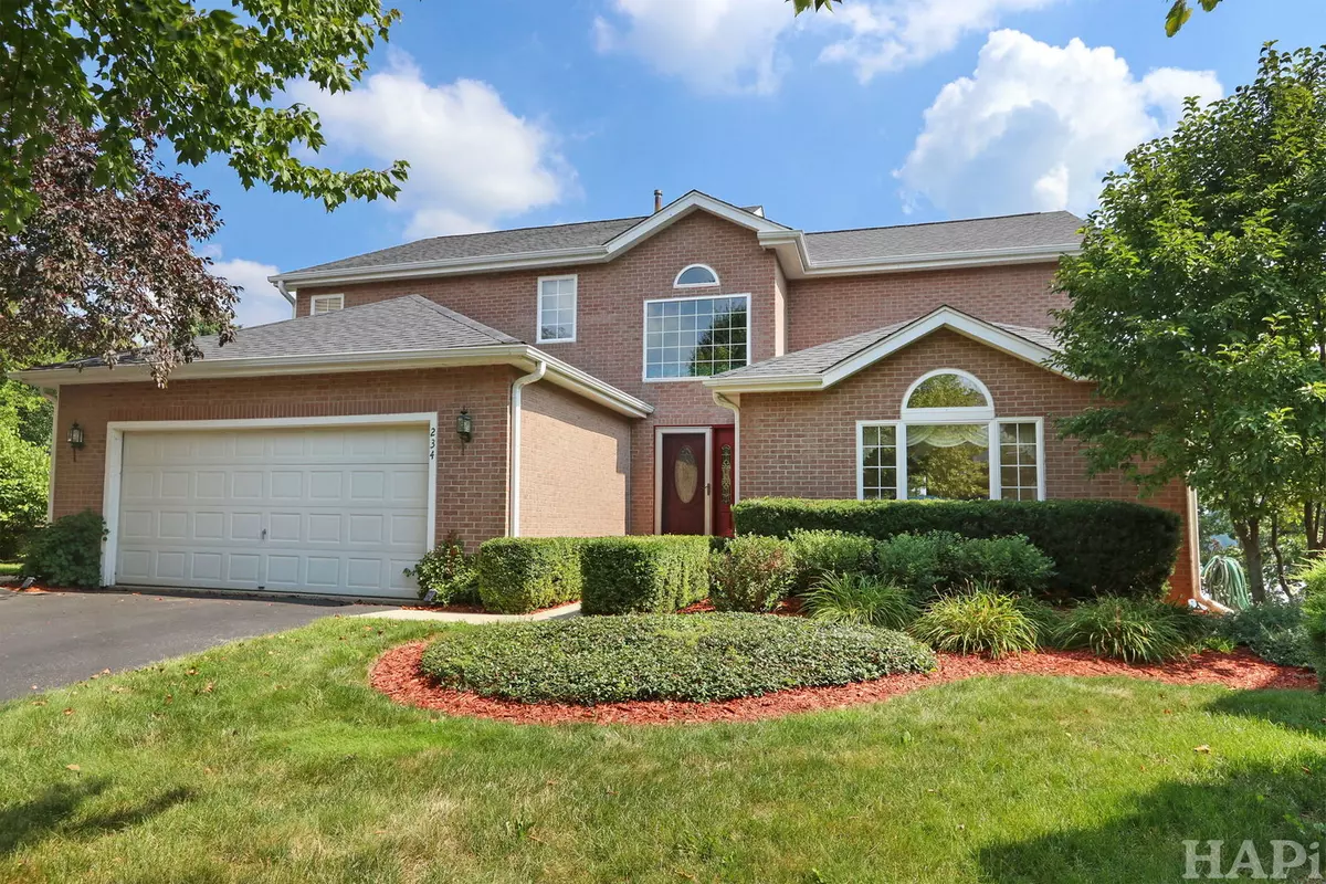 Lindenhurst, IL 60046,234 N Crooked Lake LN