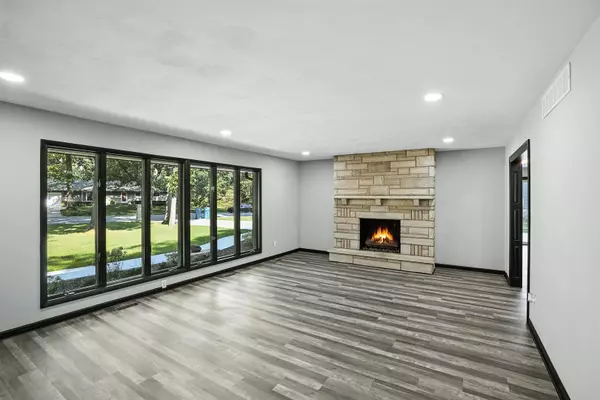 Dyer, IN 46311,2711 Edgewood DR