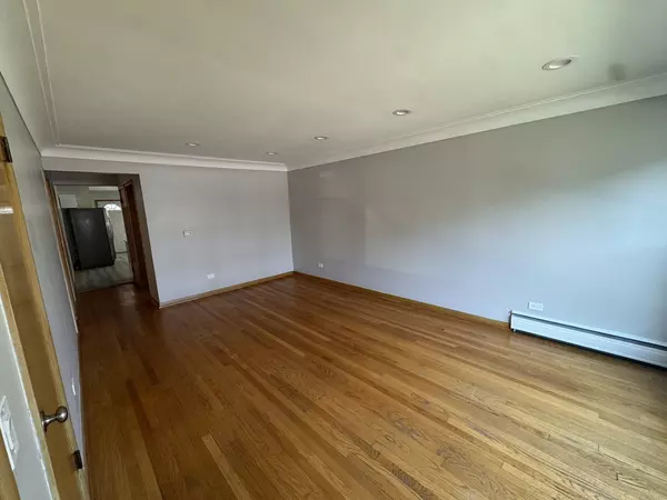 Chicago, IL 60634,7241 W Belmont AVE #1