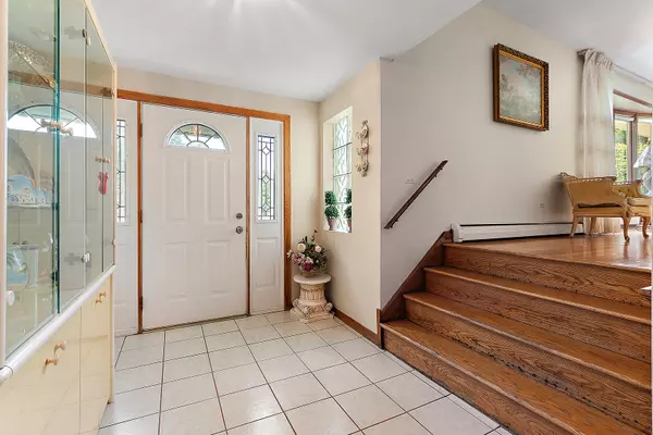 Orland Park, IL 60462,14939 S 81st CT