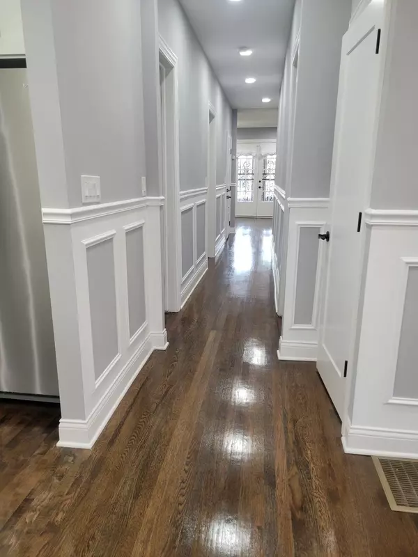 Chicago, IL 60619,8217 S Dante AVE