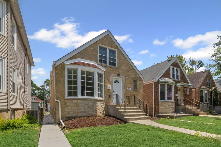 3011 N Oak Park AVE, Chicago, IL 60634