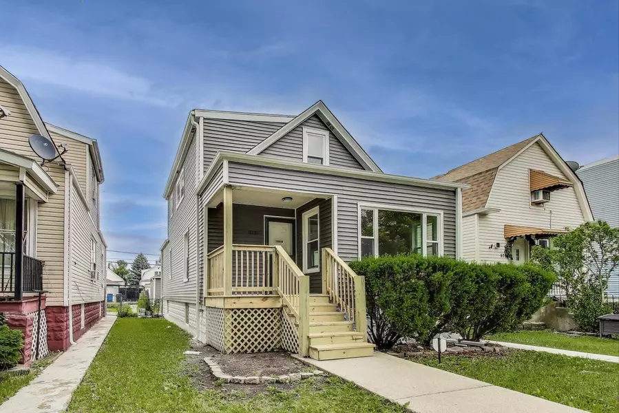 5735 S Fairfield AVE, Chicago, IL 60629