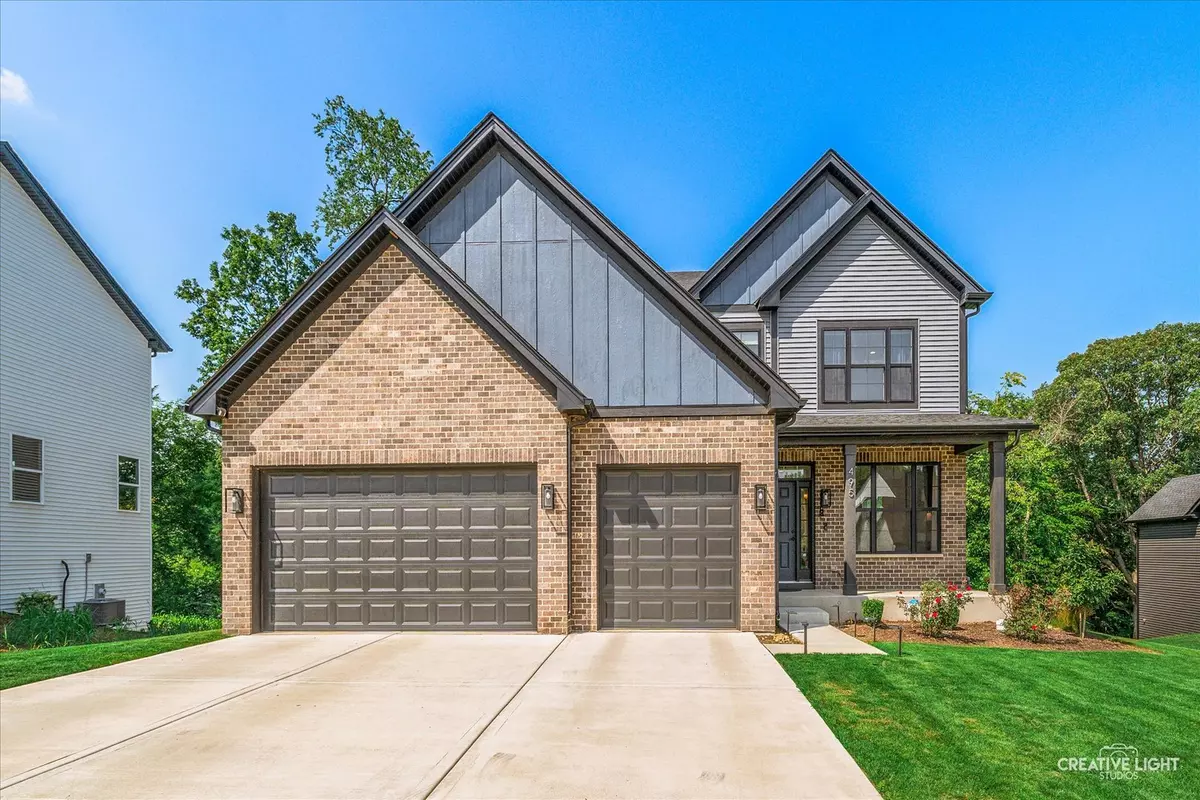 Yorkville, IL 60560,495 Timber Oak LN
