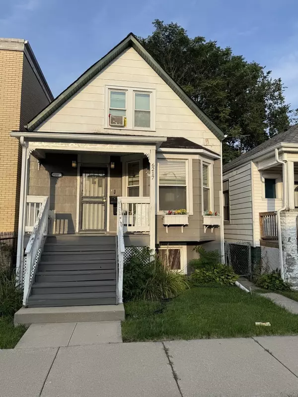 6217 S Claremont AVE, Chicago, IL 60636
