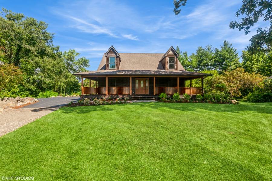 1921 Annettes CIR, Sugar Grove, IL 60554