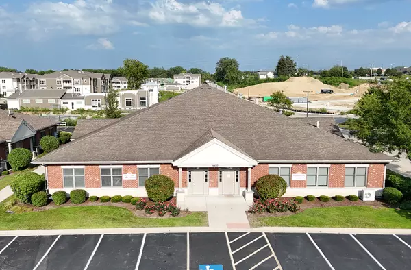 16610 W 159th ST #103, Lockport, IL 60441