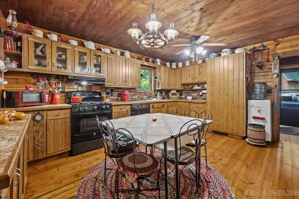 Sheridan, IL 60551,4002 E 1950th RD