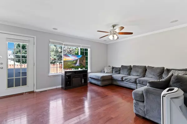 Aurora, IL 60503,2508 Rosehall LN