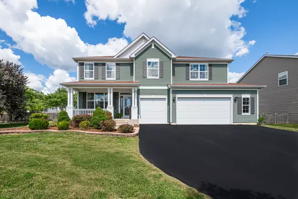 2373 Heron LN, Wauconda, IL 60084