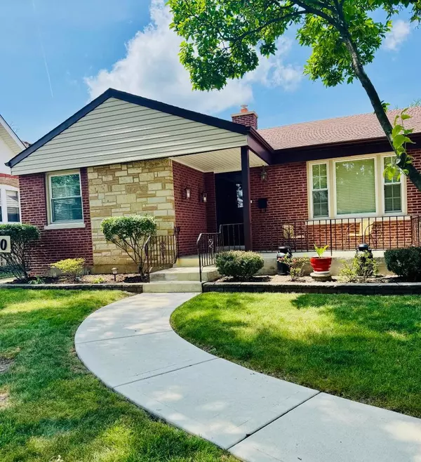 1540 Norfolk AVE, Westchester, IL 60154