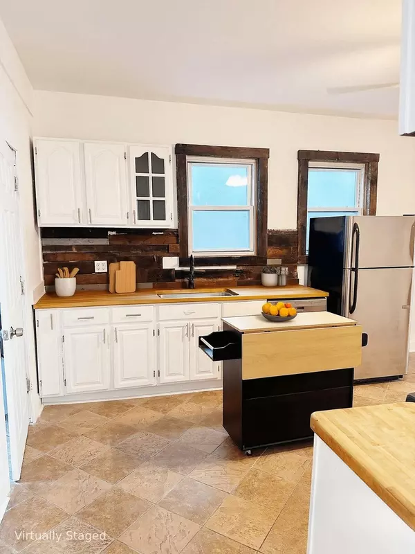 Chicago, IL 60647,2638 W Belden AVE #2