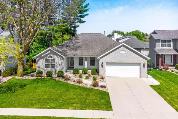 Bloomington, IL 61705,2803 Spangle RD